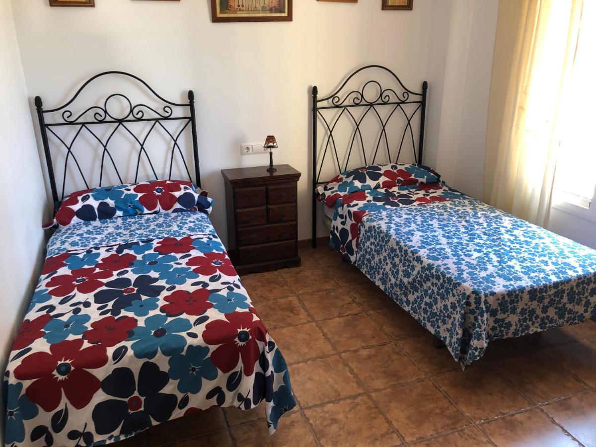 Moderno Y Amplio Chalet, Con Piscina Privada Чиклана-де-ла-Фронтера Экстерьер фото