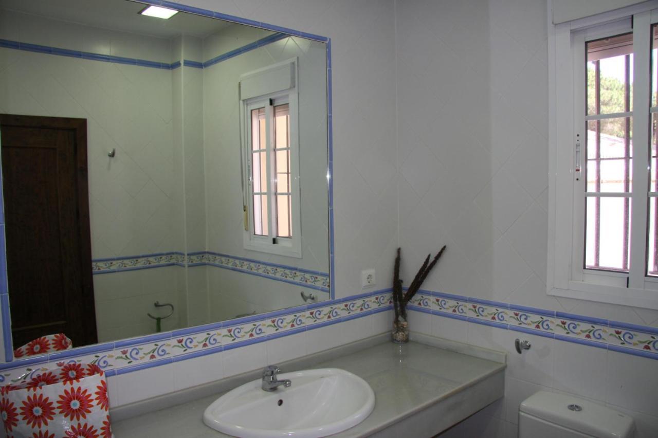 Moderno Y Amplio Chalet, Con Piscina Privada Чиклана-де-ла-Фронтера Экстерьер фото
