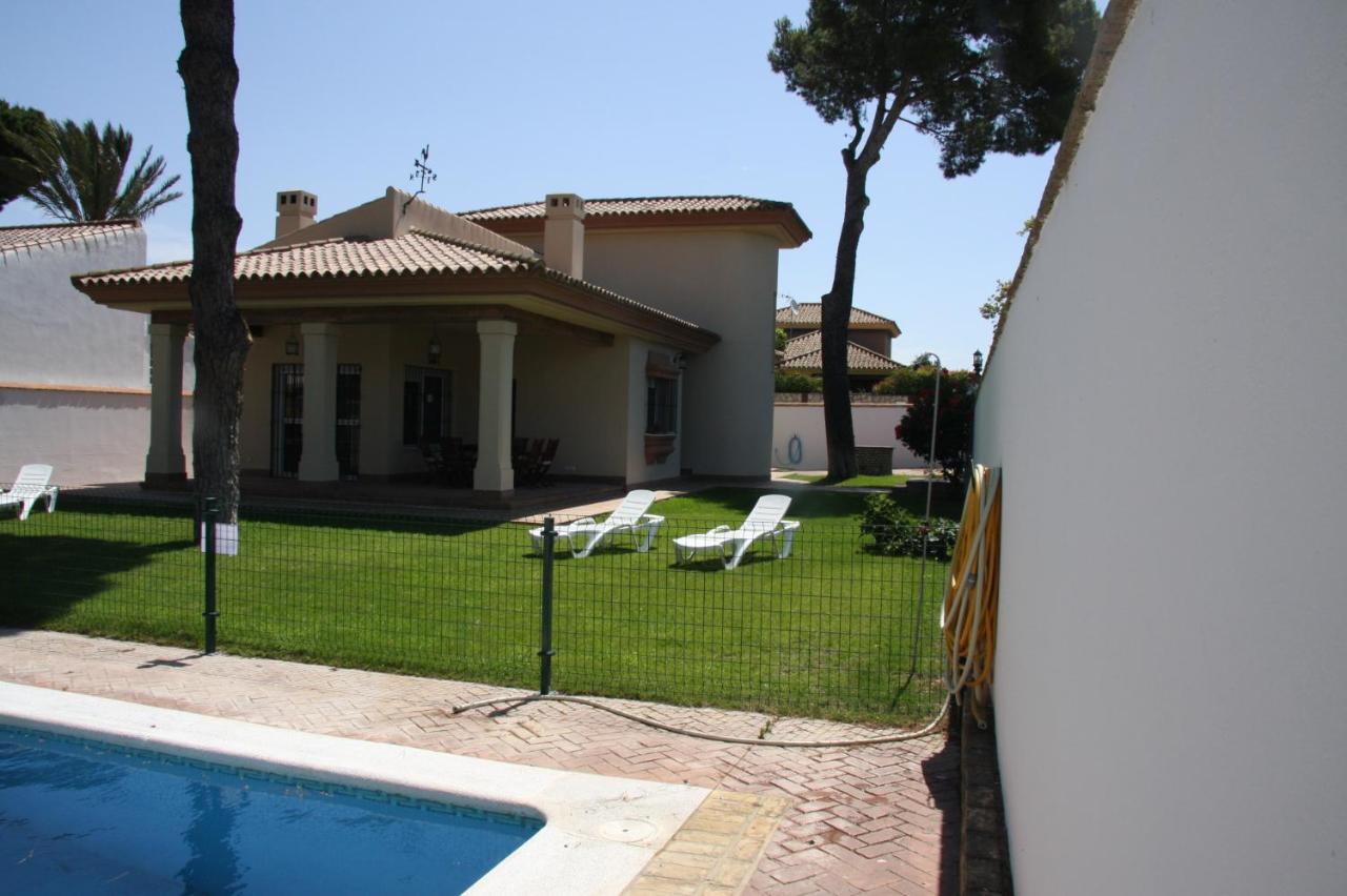 Moderno Y Amplio Chalet, Con Piscina Privada Чиклана-де-ла-Фронтера Экстерьер фото