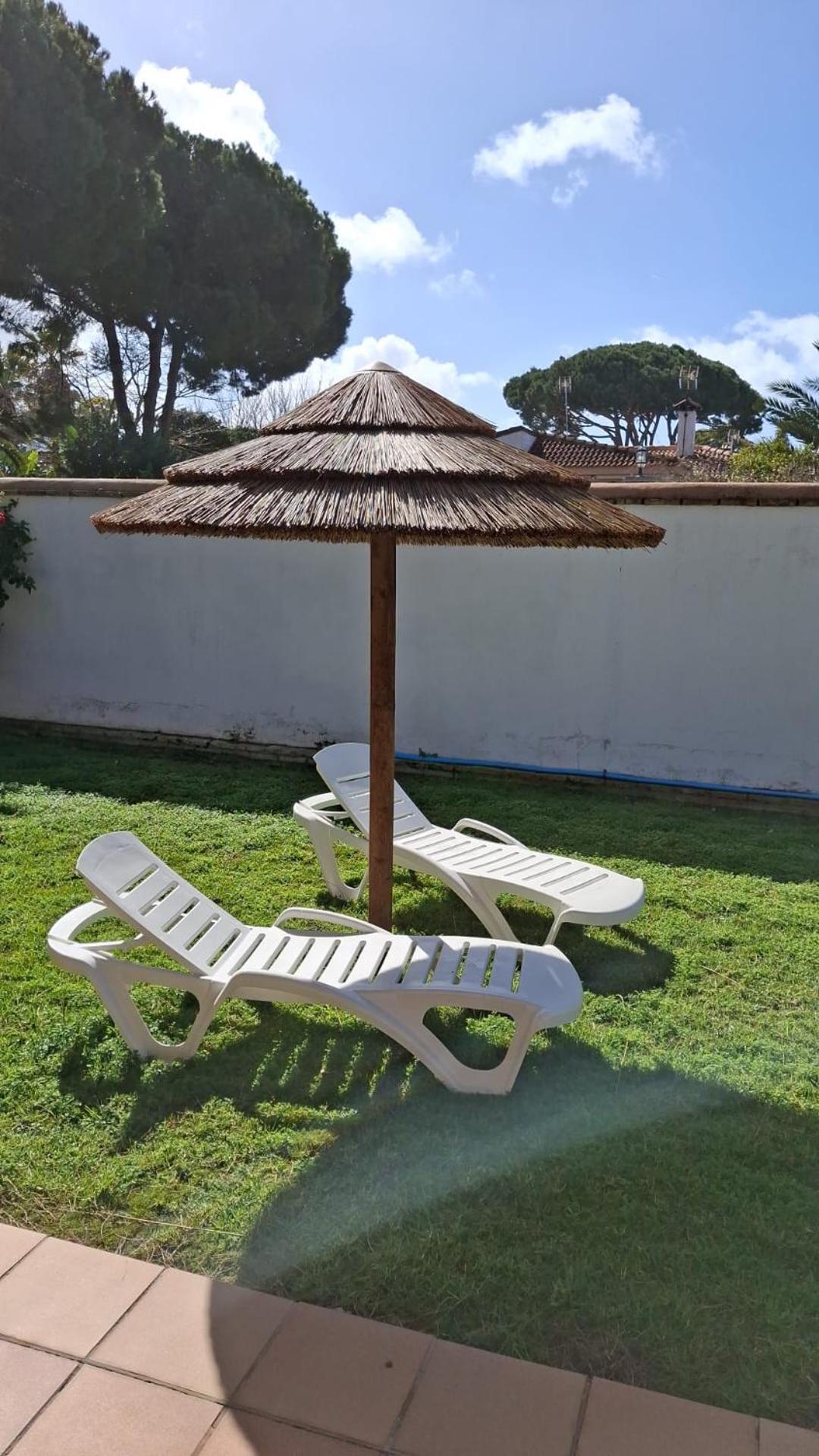 Moderno Y Amplio Chalet, Con Piscina Privada Чиклана-де-ла-Фронтера Экстерьер фото